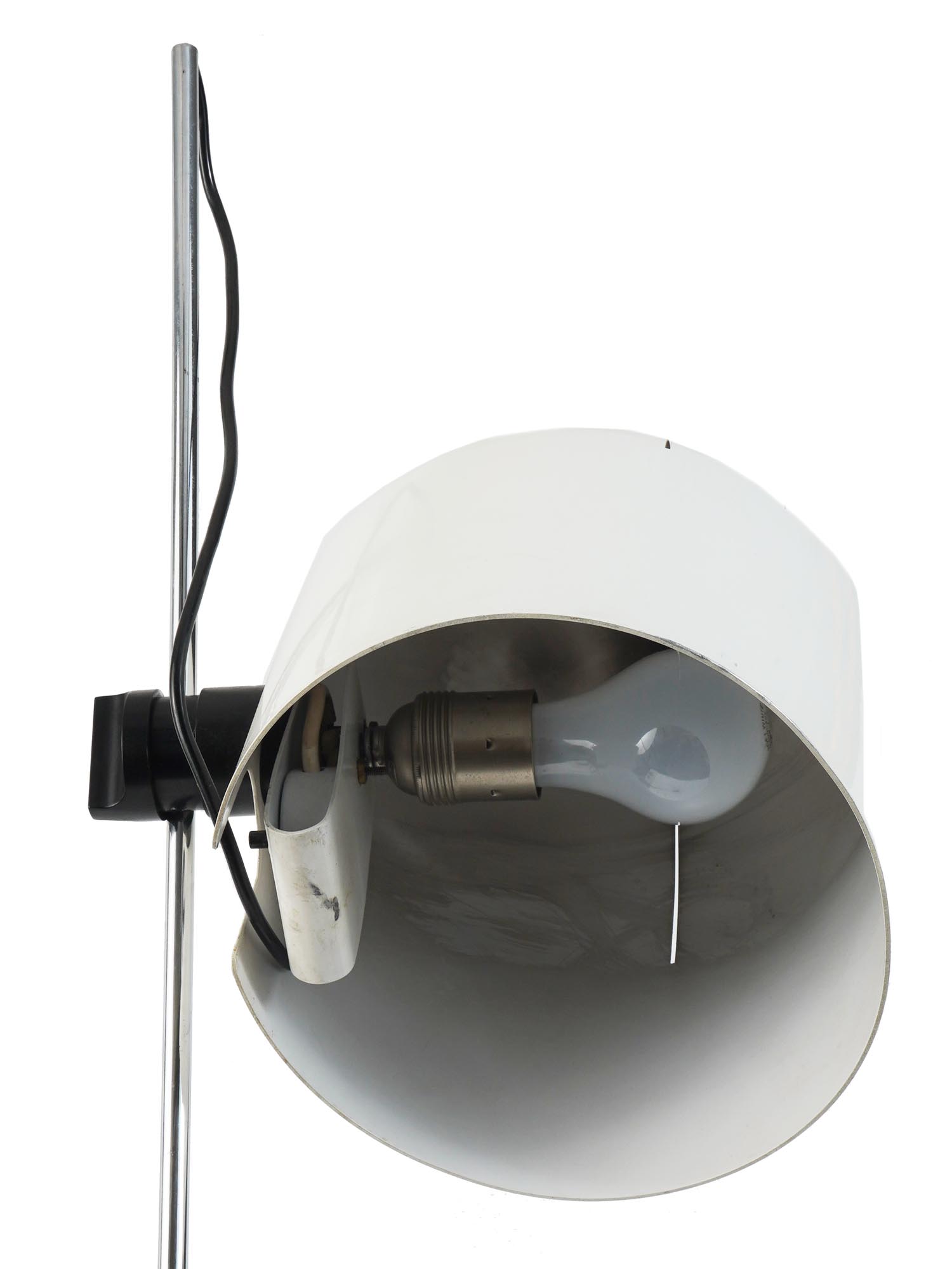 MODERN ITALIAN JOE COLOMBO INTERIOR FLOOR LAMP PIC-2